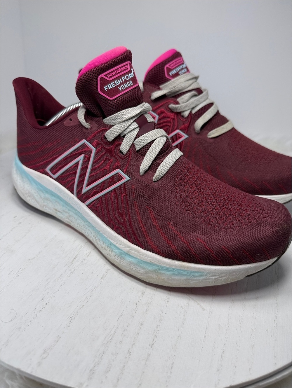 New Balance Fresh Foam Vongo Running Shoes Burgundy Pink Size 11